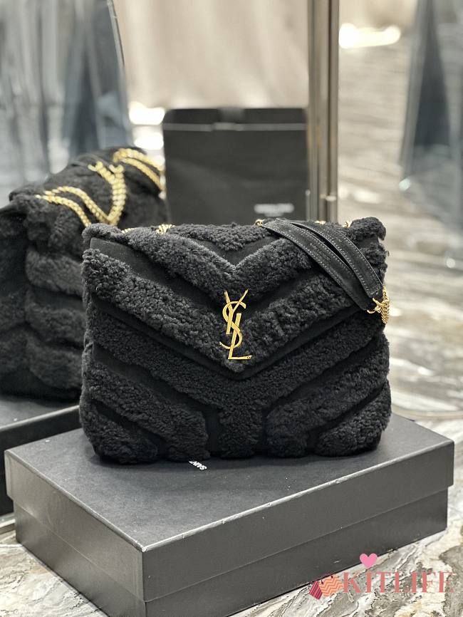 	 Kitlife YSL Loulou large shearling black shoulder bag - 32×22×11cm - 1