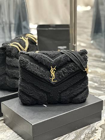 	 Kitlife YSL Loulou large shearling black shoulder bag - 32×22×11cm