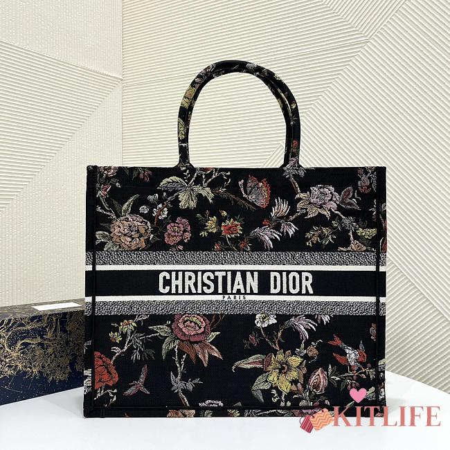 	 Kitlife Dior Large Black Multicolor Dior Jardin Botanique Embroidery - 42 x 35 x 18.5 cm - 1