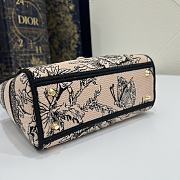 Kitlife Dior Lady Micro Powder Pink Dior Jardin Botanique Embroidery - 17x7x15cm - 3