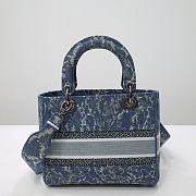 	 Kitlife Dior Lady Medium Blue Dior Brocart Denim-Effect Embroidery - 24 x 20 x 11 cm - 3