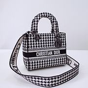 Kitlife Dior Lady Medium Black and White Houndstooth Embroidery - 24 x 20 x 11 cm - 4