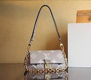 	 Kitlife Louis Vuitton Favorite Bicolor Monogram Empreinte Tourterelle Gray/Cream - 24 x 14 x 9 cm - 1