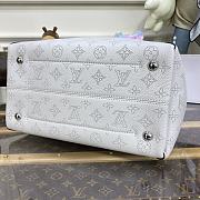 	 Kitlife Louis Vuitton Lu Hina White - 46x29.5x17cm - 4