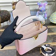 	 Kitlife Louis Vuitton Capucines Gradient Pink Snake Leather - 21 x 14 x 8 cm - 2