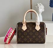 	 KITLIFE LOUIS VUITTON SPEEDY BANDOULIÈRE 20 FUCHSIA BAG - M45948 - 20.5 x 13.5 x 12 cm - 1