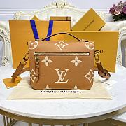 Kitlife Louis Vuitton Pochette Metis Arizona Beige - M45809 - 25 x 19 x 7 cm - 3