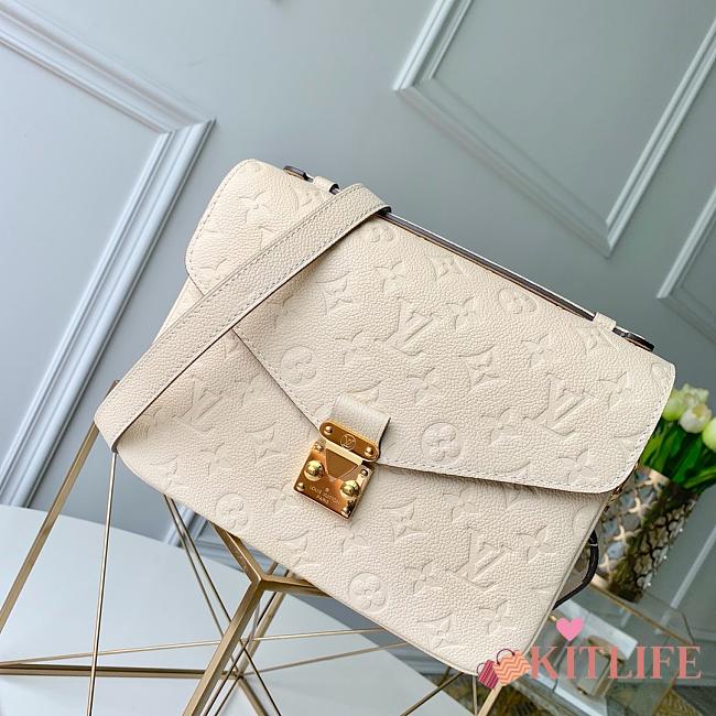Louis Vuitton Pochette Metis White - 25x20x9cm - 1