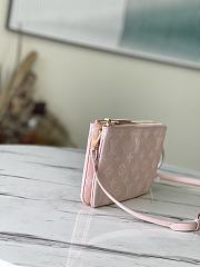 Kitlife Louis Vuitton Double Zip Pochette Chain Pink Bag –  M81429 - 20 x 12.5 x 3 cm - 4