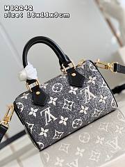 	 Kitlife Louis Vuitton Canvas Speedy Bandoulière Top-Handle Bag - 16*11*9cm - 4