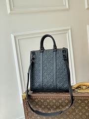 LOUIS VUITTON SAC PLAT CROSS Black Taurillon leather - M59960 - 26 x 28.5 x 6 cm - 5