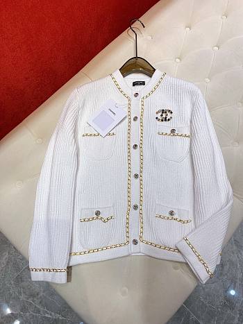 Kitlife Chanel Cardigan With Gold Chain 