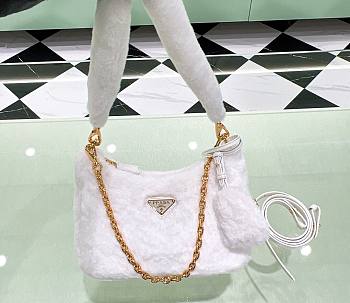 Kitlife Prafa Shearling mini-bag white - 22x18x6cm