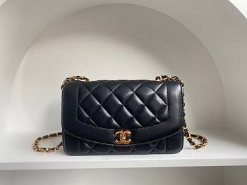 	 Kitlife Chanel Diana Flap Bag Black - 22.5x14x7cm