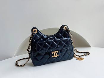 	 KITLIFE CHANEL 23C HOBO BAG SHINY CALFSKIN DARK BLUE BRUSHED - 19x17x6cm