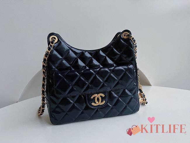 	 KITLIFE CHANEL 23C HOBO BAG SHINY CALFSKIN DARK BLUE BRUSHED - 22.5x21.5x7cm - 1