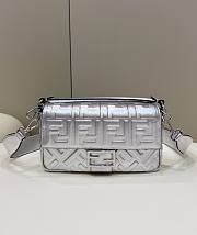 Kitlife Fendi Baguette Silver - 27x5x15cm - 1