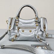 	 Kitlife Balenciaga City shoulder bag in silver leather - 23*14*9cm - 1