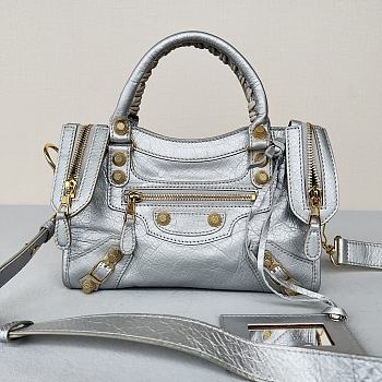 	 Kitlife Balenciaga City shoulder bag in silver leather - 23*14*9cm