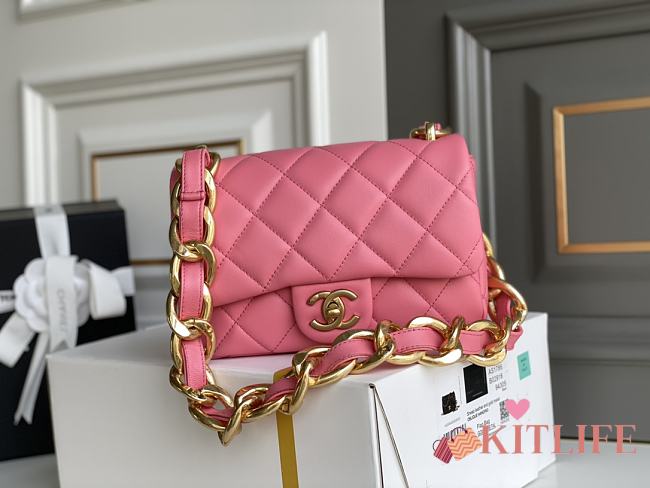 Kitlife Chanel Oversized Chain Flap Bag Small Pink - 17x21x6cm - 1