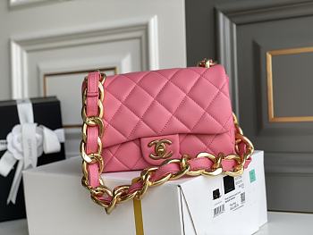 Kitlife Chanel Oversized Chain Flap Bag Small Pink - 17x21x6cm