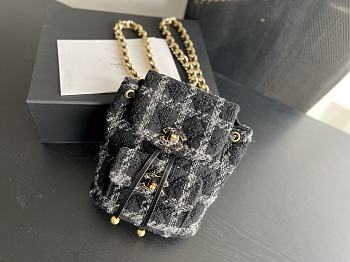 Kitlife Chanel Wool Tweed & Gold-Tone Metal Black & Gray Backpack - 24cmx21cmx10cm  