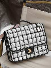 	 Kitlife Chanel Cotton & Wool Tweed & Gold-Tone Metal Ecru, Grey, Beige & Black - 31.5cmx31cmx9cm - 5