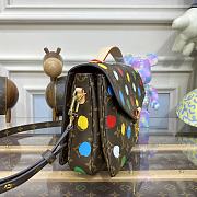 Kitlife Louis Vuitton X YK POCHETTE MÉTIS​ - M46384 - 25 x 19 x 7 cm - 2