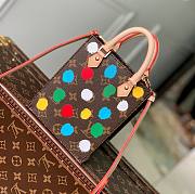 Kitlife Louis Vuitton X YK PETIT SAC PLAT - 14 x 17 x 5 cm - 1