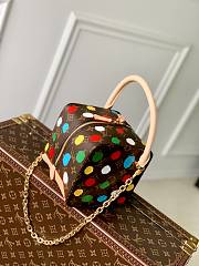 	 Kitlife Louis Vuitton X YK SQUARE BAG - 16 x 16 x 16 CM - 3