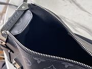 	 Kitlife Louis Vuitton Side Trunk Monogram Black Bag - 21 x 14 x 6 cm - 5