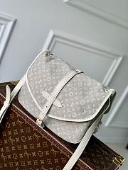 Kitlife Louis Vuitton Saumur Monogram White -  28x11x20 - 4