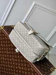 Kitlife Louis Vuitton Saumur Monogram White -  28x11x20 - 2