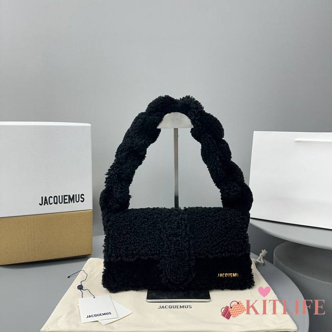 	 Kitlife Jacquemus Shearling Le Bambidou Shoulder Black Bag - 27x12x7cm - 1