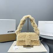 	 Kitlife Jacquemus Shearling Le Bambidou Shoulder Cream Bag - 27x12x7cm - 1