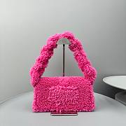 	 Kitlife Jacquemus Shearling Le Bambidou Shoulder Pink Bag - 27x12x7cm - 3