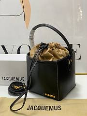 	 Kitlife Jacquemus Le Seau Carré Shoulder Bag in Black - 16*18*17cm - 3