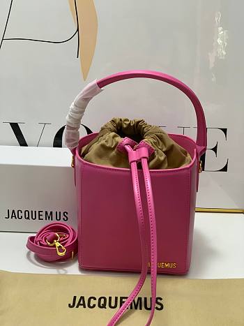 	 Kitlife Jacquemus Le Seau Carré Shoulder Bag in Pink - 16*18*17cm