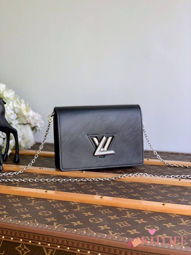 	 Kitlife Louis Vuitton TWIST BELT CHAIN POUCH Silver Hardware - 7.5 x 5.3 x 1.7 inches - 1