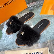 Kitlife Louis Vuitton Lock It Flat Mink  - 1