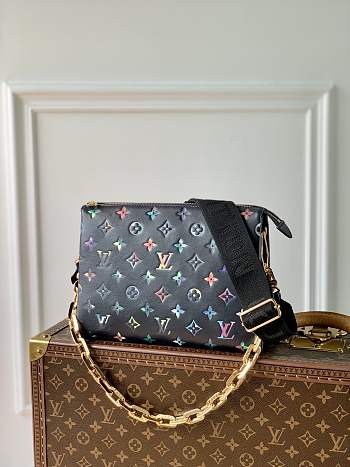 	 Kitlife Louis Vuitton Coussin PM Black Lambskin - 26 x 20 x 12 cm