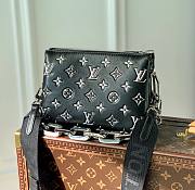 Kitlife Louis Vuitton Coussin BB Black and White logo - 21 x 16 x 7 cm  - 1