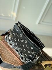 Kitlife Louis Vuitton Coussin BB Black and White logo - 21 x 16 x 7 cm  - 5