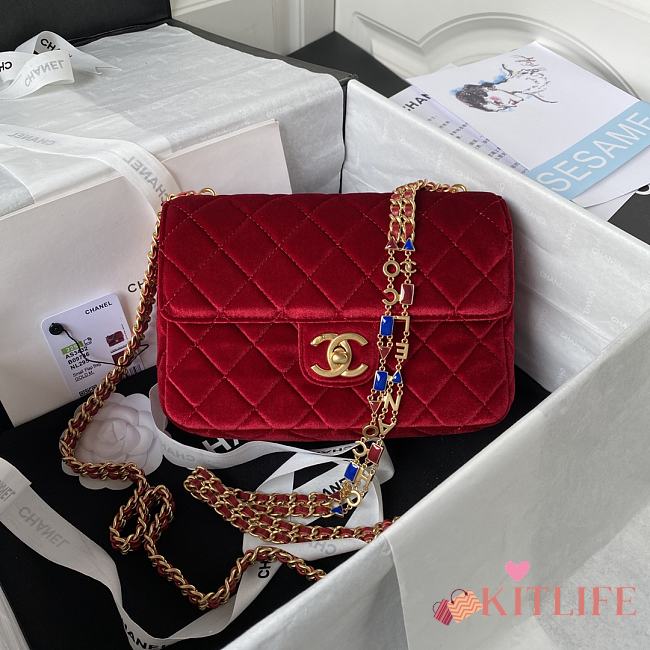 	 Kitlife Chanel Flap Bag Red Velvet Color Gold Chain - 20.5*17*6.5cm - 1