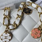 Kitlife Chanel Flap Bag Smooth White Leather With Gold Chain - 16*12*5cm - 3