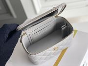 	 Kitlife Chanel Vanity With Chain Grey Leather - 17x9.5x8cm - 6