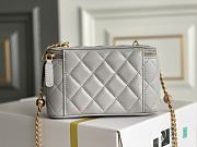 	 Kitlife Chanel Vanity With Chain Grey Leather - 17x9.5x8cm - 3