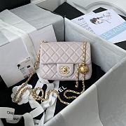 	 Kitlife Chanel 22C Pearl Crush Mini Square Cream Lambskin - 17cm - 1