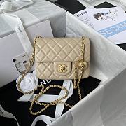 	 Kitlife Chanel 22C Pearl Crush Mini Square Light Beige Lambskin - 17cm - 1