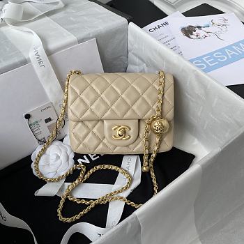 	 Kitlife Chanel 22C Pearl Crush Mini Square Light Beige Lambskin - 17cm